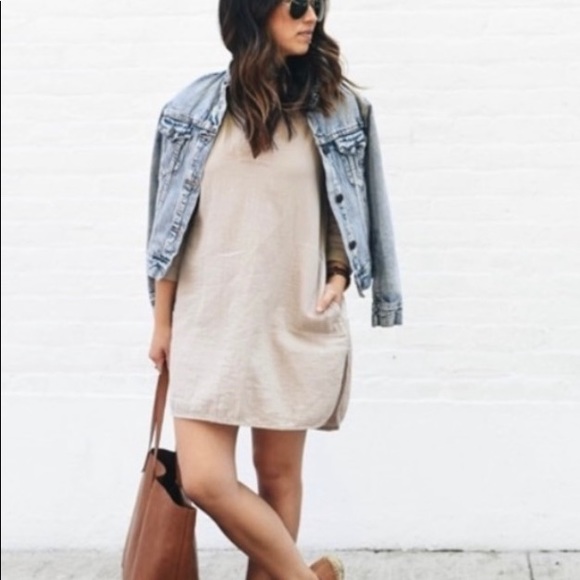 Aritzia Dresses & Skirts - EUC - Aritzia Community Cotton Muslin Tunic - colour Beige/Tan - Size Medium